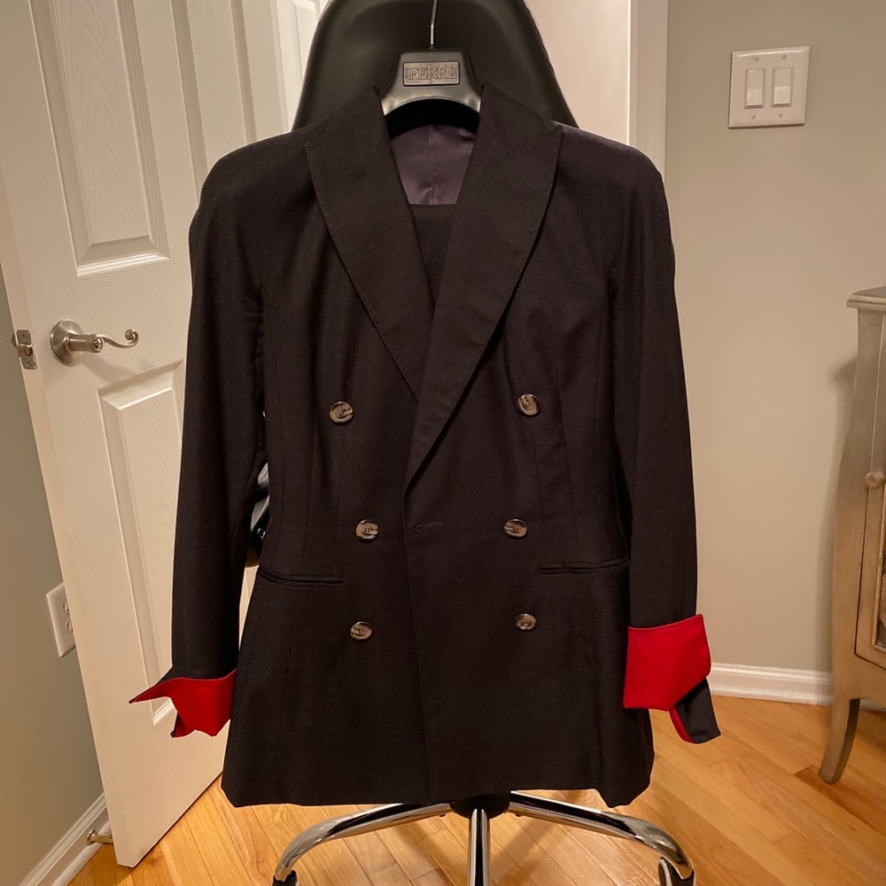 Gianfranco Ferre Womens Suite With Pants Size 42